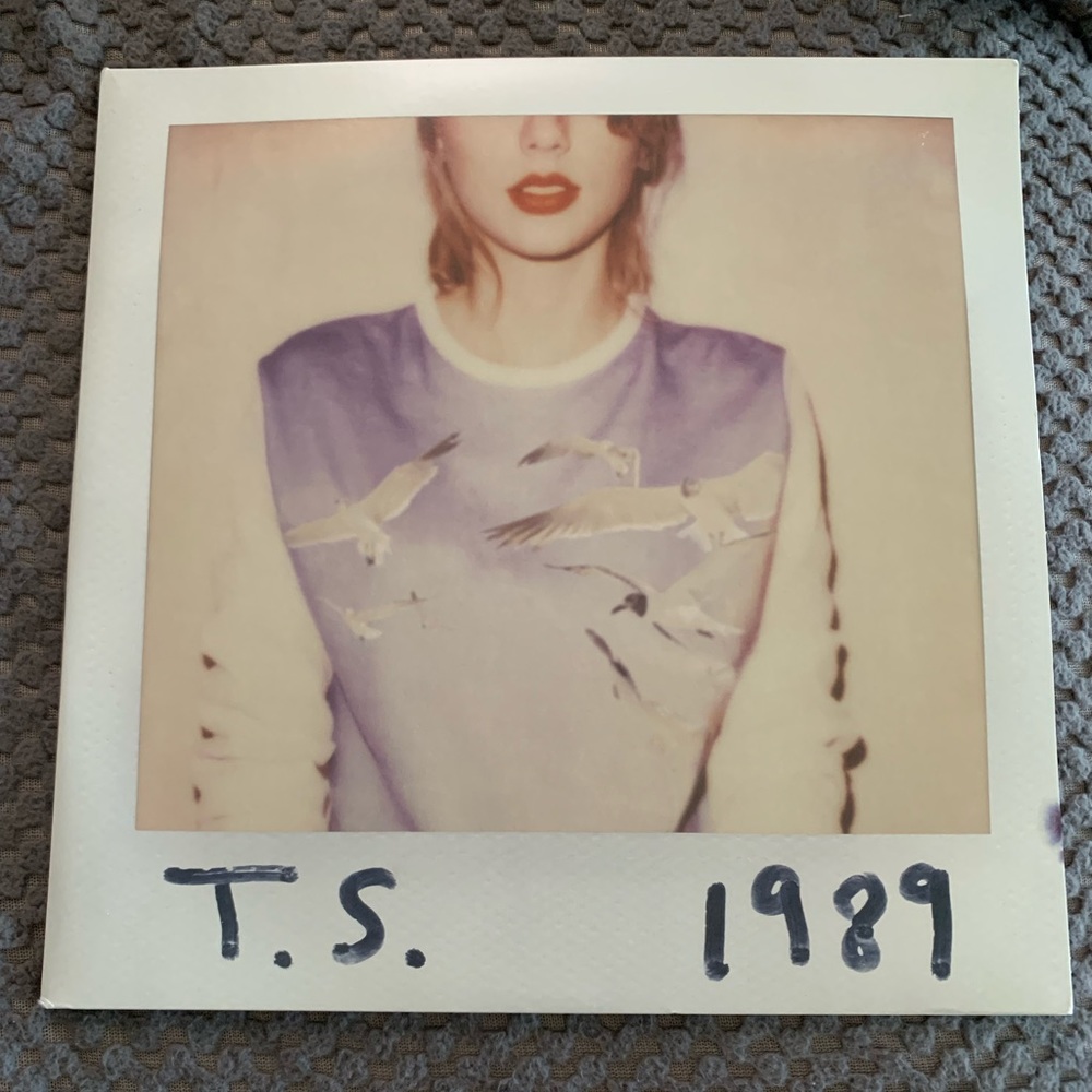 BRAND NEW TAYLOR SWIFT 1989 record album